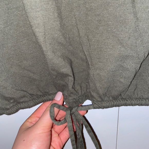 🐢cropped tee🐢 - Picture 3 of 3